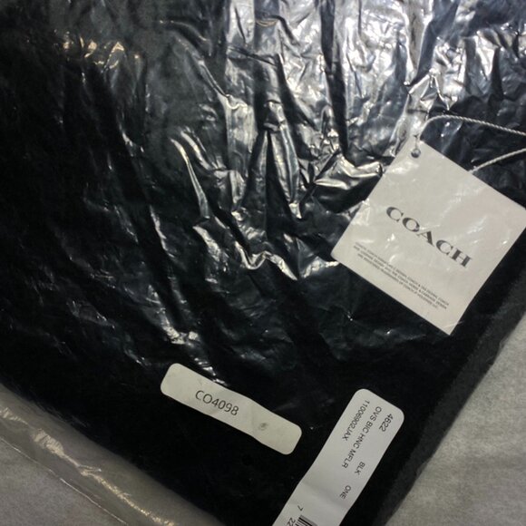 Coach 4622 Horse and Carriage Double Face Oversized Muffler in Black - Picture 5 of 5